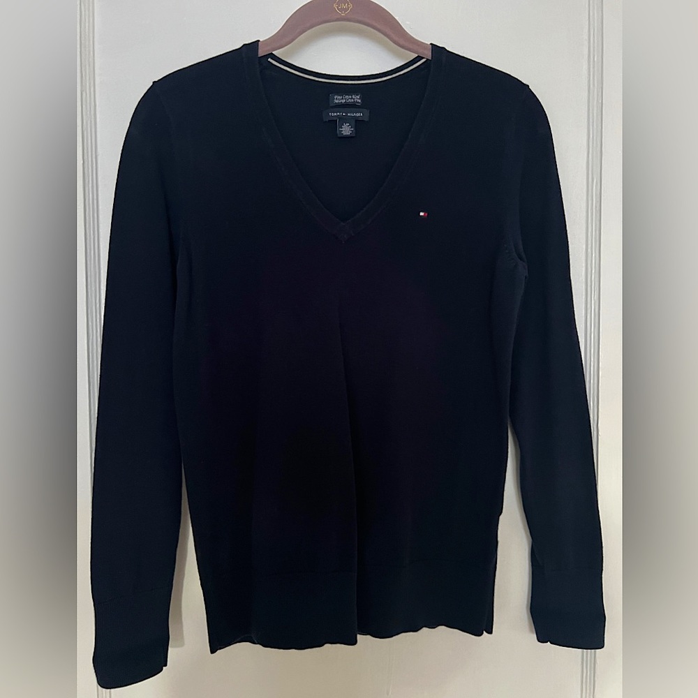 Tommy Hilfiger V-Neck Long Sleeve Sweater